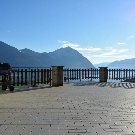A. F.Antastic V.Iew Villa Costa Volpino Buitenkant foto